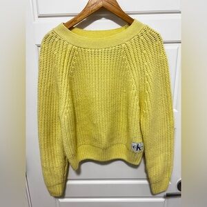 Calvin Klein Women's Yellow Sweater size M